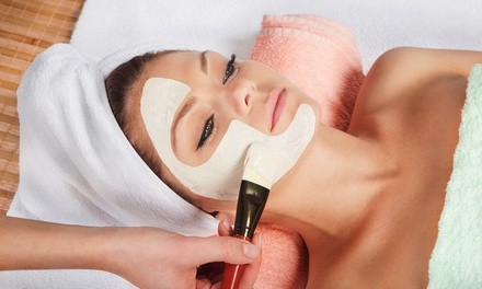 One 60-Minute Fourlyer or Hydramedic Acne Facial at Beauty Brows (Up to 48% Off)