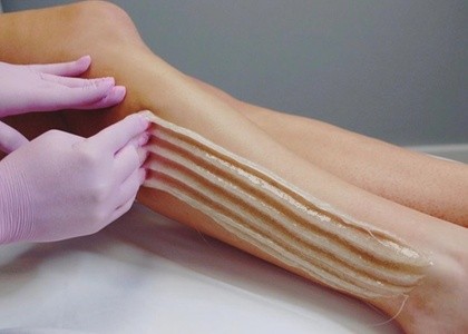 Up to 40% Off on Sugaring at Lux Edge Beauty Bar