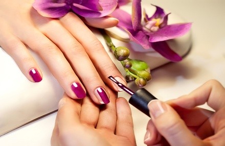 Up to 44% Off on Manicure - Shellac / No-Chip / Gel at Lashes&Polished