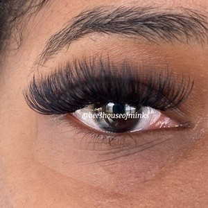 Up to 44% Off on Eyelash Extensions at Bee’s House of Minks