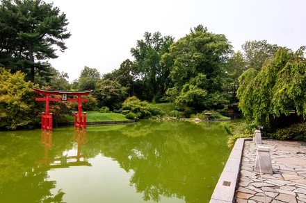 Weekday or Weekend Admission for One to Brooklyn Botanic Garden (Up to 16% Off)