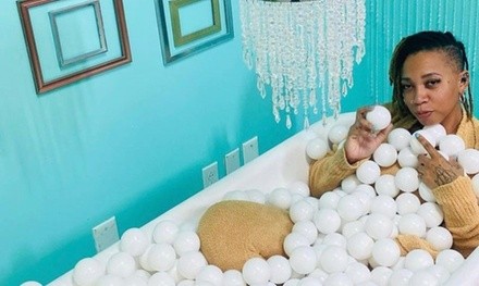 One-Hour Selfie Experience for One, Two, Three, or Four People to Snap.Click.Shoot. Selfie Studio (Up to 46% Off)