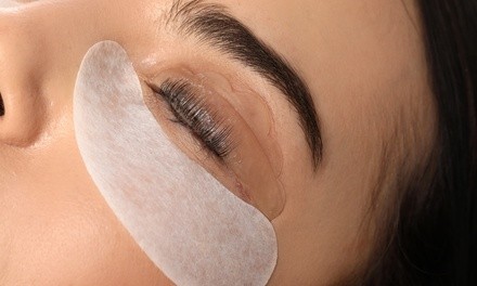 Up to 40% Off on Eyelash Extensions at Rahi Spa & Boutique