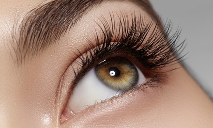 Up to 20% Off on False Eyelash Application at 541 Lashes