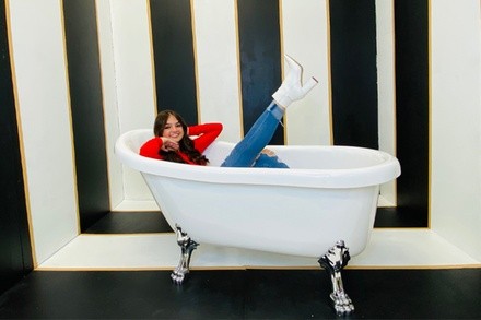 Up to 58% Off on Museum at Selfie Paradise