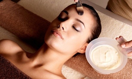 60-Minute Acne or Cleansing Facial at Mari Mar Day Spa (Up to 62% Off)