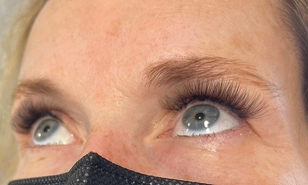 Up to 40% Off on Eyelash Extensions at Butterfly Kiss Eyelash Extensions