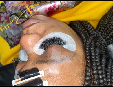 Up to 80% Off on Eyelash Extensions at Troi Luxe Lashes