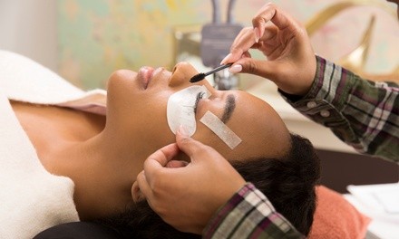 One Eyelash-Lifting with Optional Eyelash-Tinting Treatment at Figure & Food (Up to 60% Off)