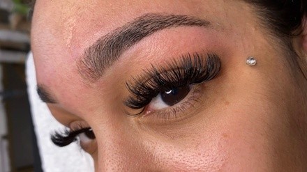 Up to 47% Off on Eyelash Extensions at Advanced Enhancements