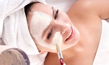 $52 for Intense Hydrating Facial at Secret Spa ($139 Value) 