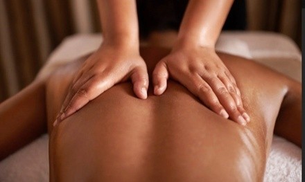 Up to 34% Off on Deep Tissue Massage at Pamper Urself