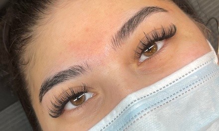 Up to 20% Off on Eyelash Extensions at Overtheluna