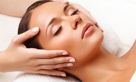 Up to 50% Off on Moisturizing Facial at The Skin Therapist