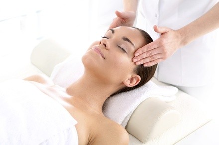 Up to 50% Off on Reiki at Zen Vistas