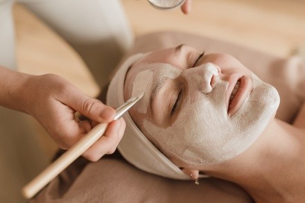 Up to 50% Off on Facial at On Flique