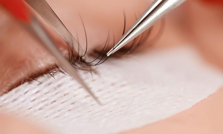 Up to 49% Off on Eyelash Extensions at Garden of Beauty