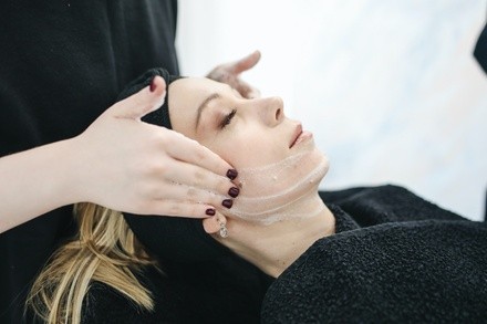 Up to 34% Off on Facial - HydraFacial at Opulence Chicago Med Spa