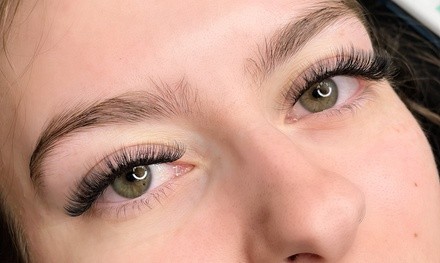 Up to 40% Off on Eyelash Extensions at Glo’d Beauty