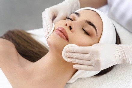 Up to 61% Off on Facial - Peeling at Time for You