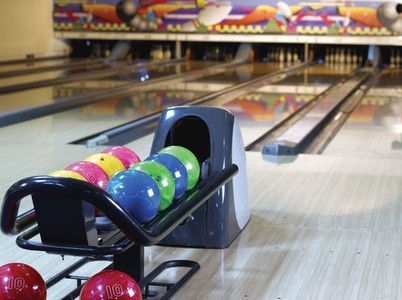 $15 For One Hour Of Bowling & Shoe Rental For 4 People (Reg $30)