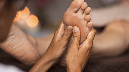 Up to 46% Off on Foot Reflexology Massage at Enjoy Foot Soak