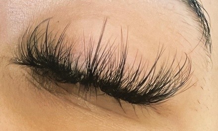 Up to 20% Off on Eyelash Extensions at Blinks Vanity