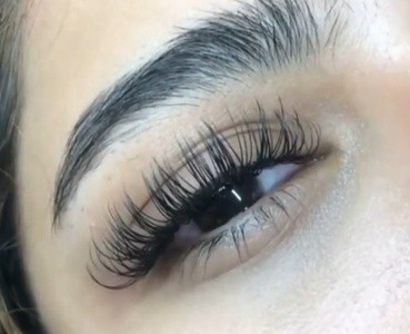 Up to 31% Off on False Eyelash Application at THE LASH BOX MIAMI