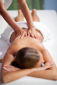 Up to 41% Off on Full Body Massage at Keen Lux Skin Lab & Beauty Bar