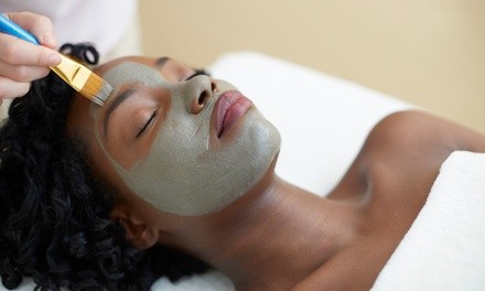 Up to 41% Off on Facial - Pore Care at Nucci Salon and Spa