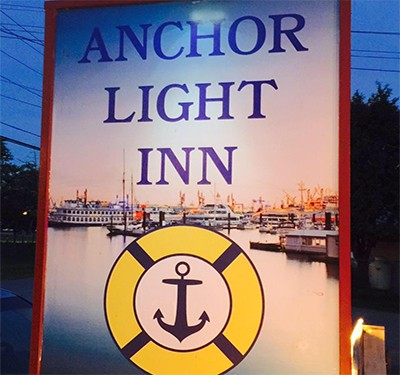 Anchor Light Inn & Cafe