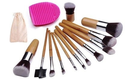 Kabuki Bamboo-Handle Professional Makeup Brush Set (12-Piece) and Brush Egg